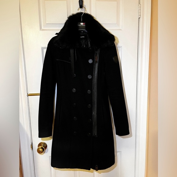 RUDSAK Wool Coat with Detachable Fur Trim - Picture 3 of 16